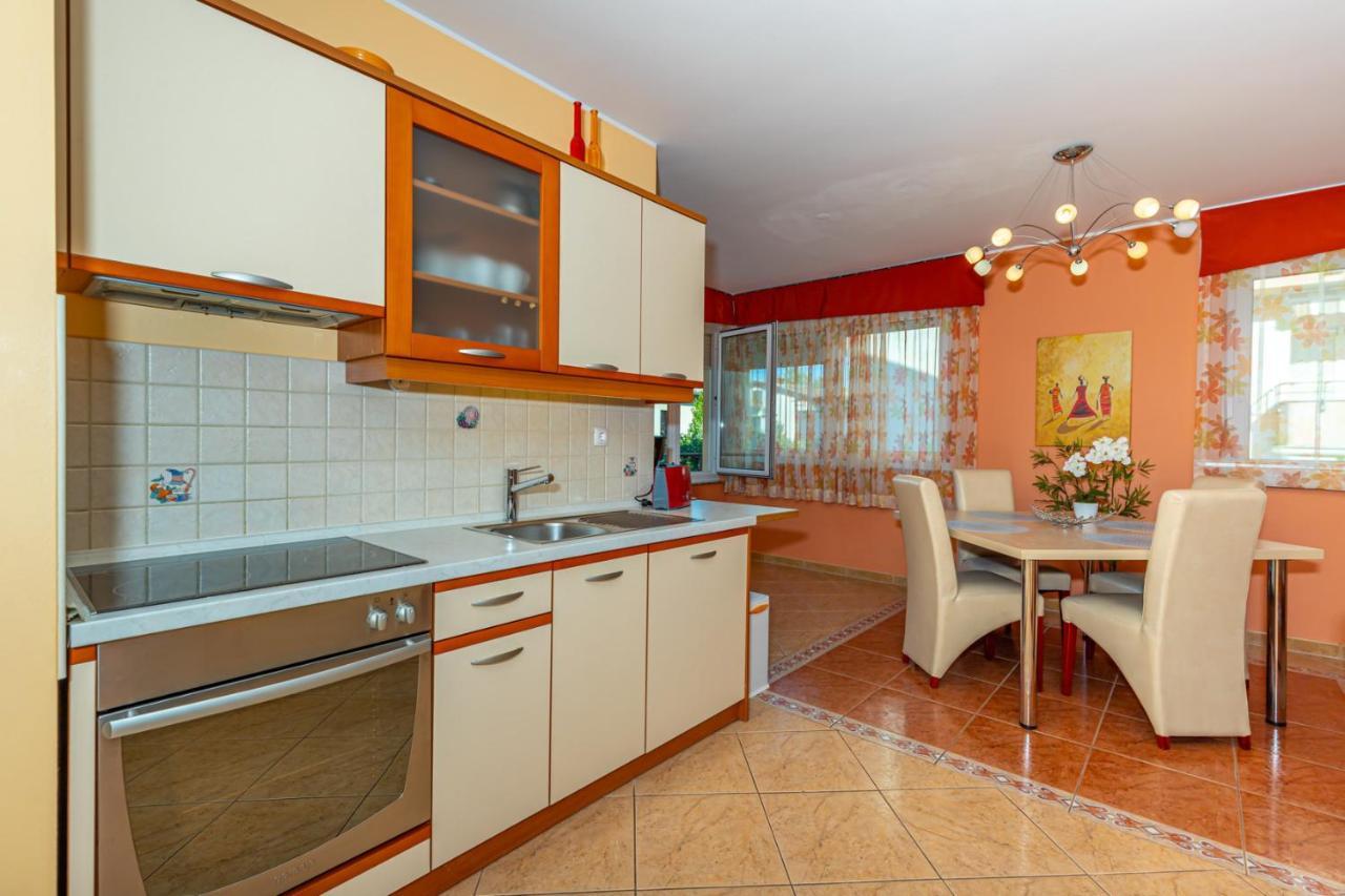 Apartman Rima 드라말리 외부 사진