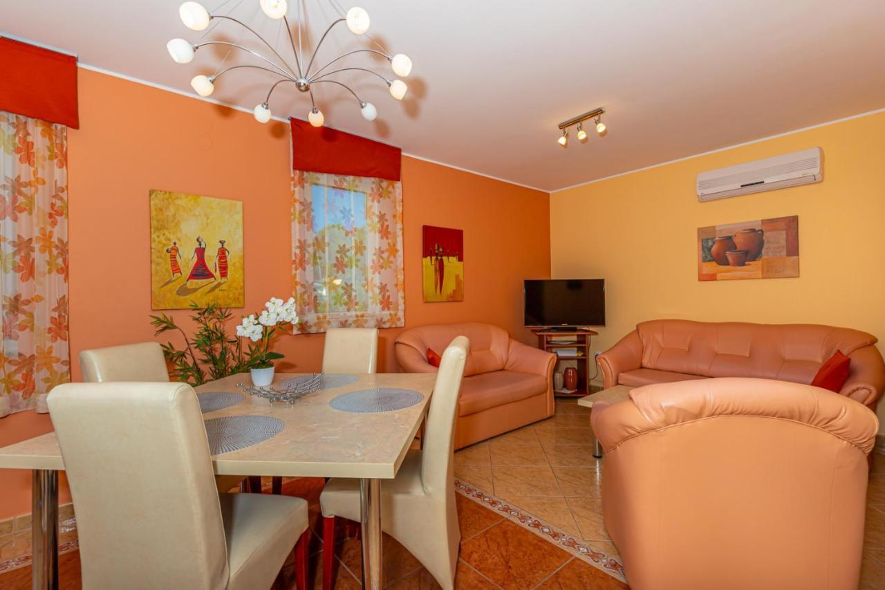 Apartman Rima 드라말리 외부 사진